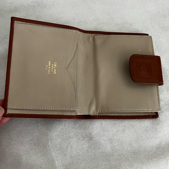 Celine Compact Wallet - Picture 4 of 7